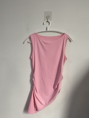 BQL2520 不规则抽皱背心